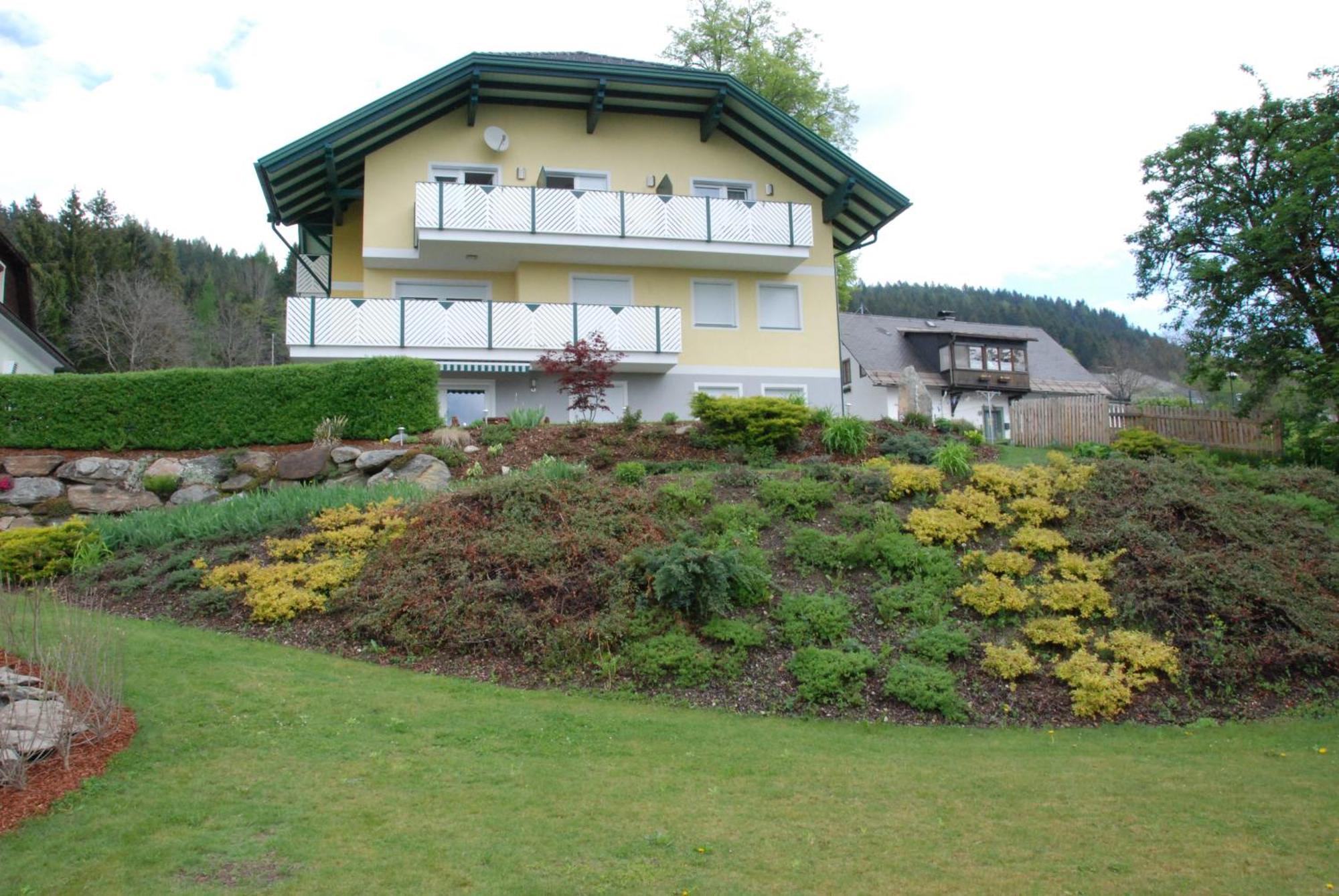 Gaestehaus Groeblacher Кёстенберг Экстерьер фото